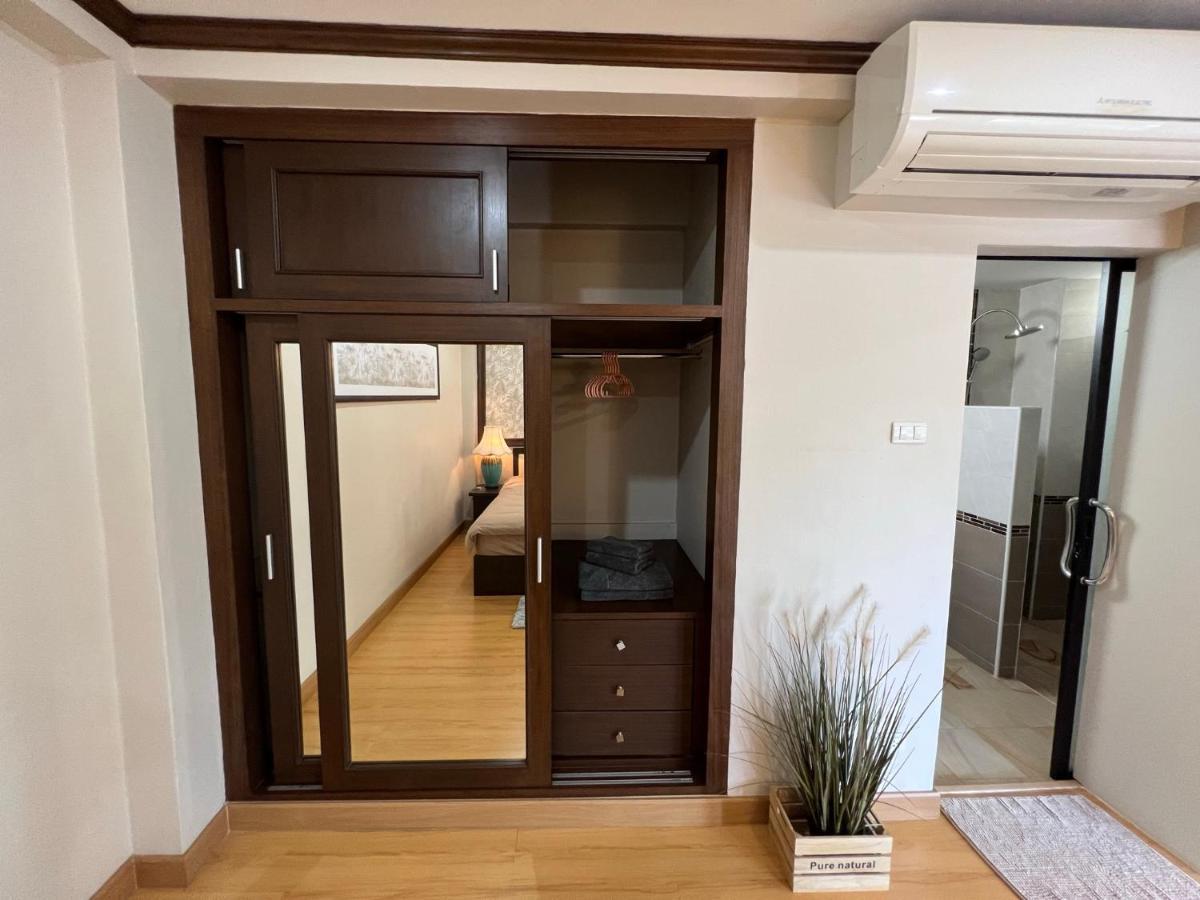 October Hostel Chiangmai Chiang Mai Ngoại thất bức ảnh