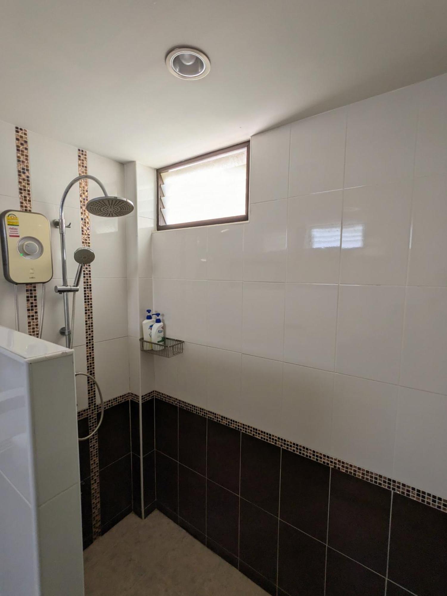 October Hostel Chiangmai Chiang Mai Ngoại thất bức ảnh